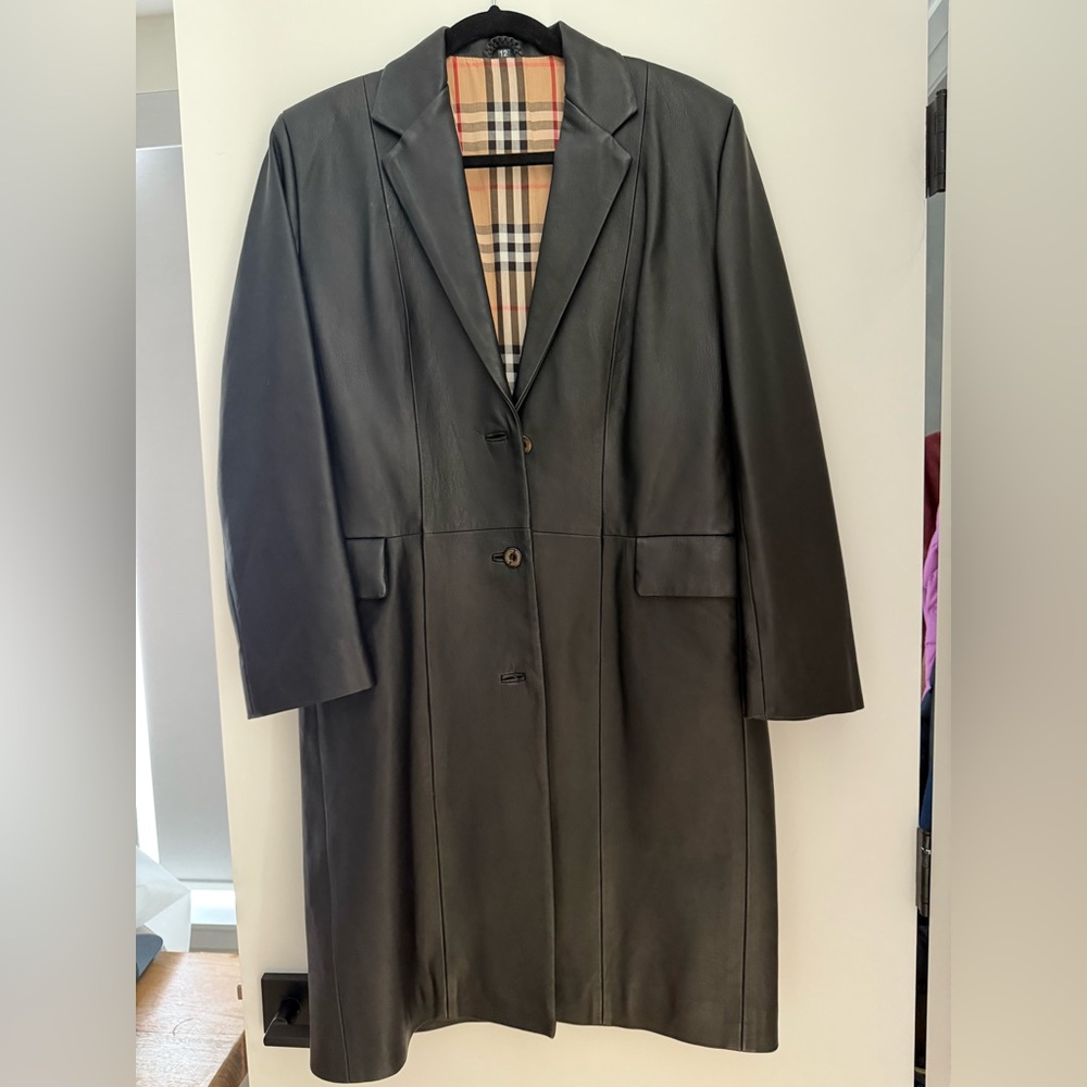 Women’s Vintage 1960s-1970s Burberry Leather Trench Coat Made In England Size 12